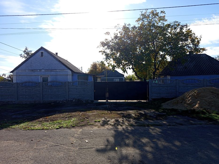 Продам будинок в селі