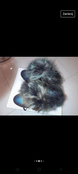 sneakersy Iceberg z futrem z jenota