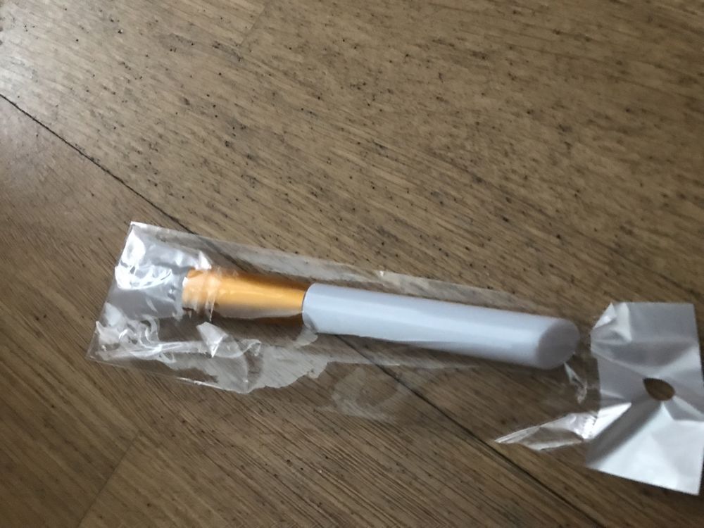 Pędzelek do makijażu 48tknu