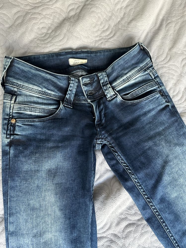 Spodnie jeansowe pepe jeans london