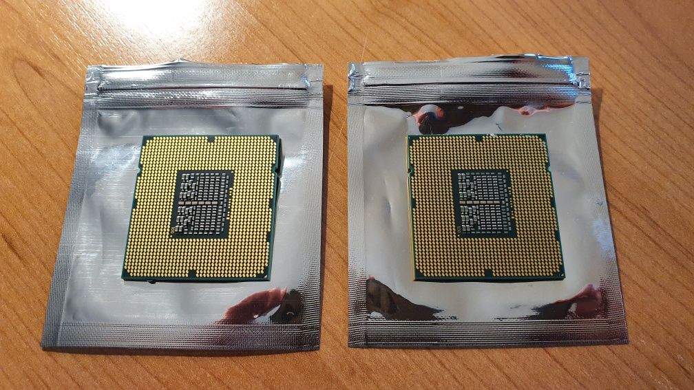 Intel Xeon X5550 Quad Core a 2.6GHz (par)