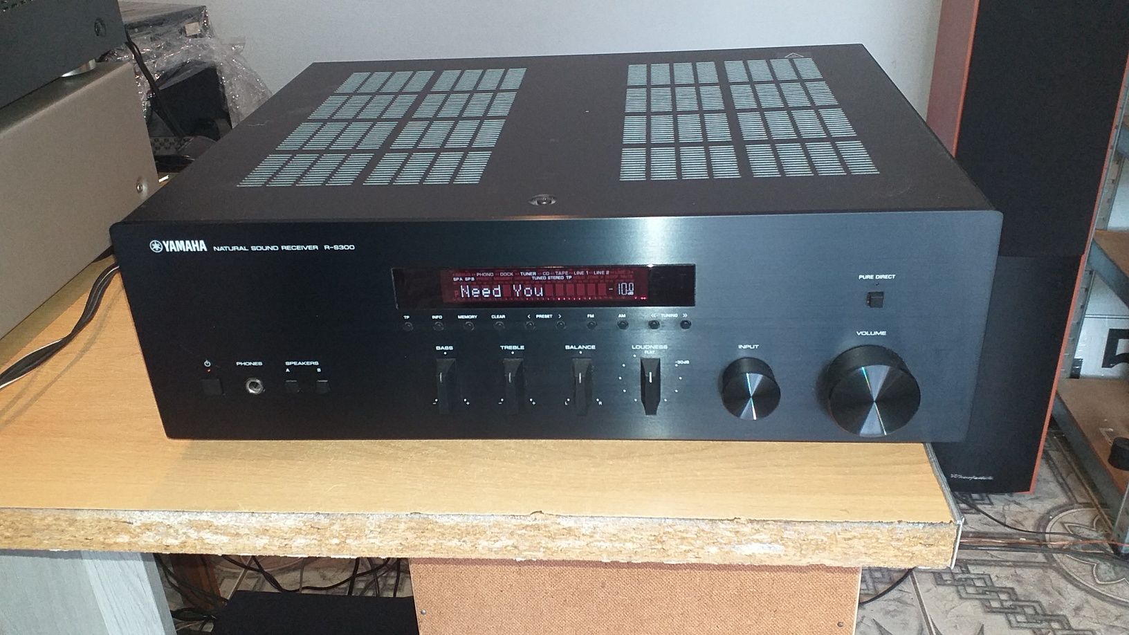 Amplituner Yamaha r-s300
