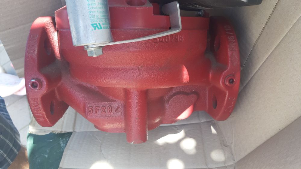 pompa obiegowa grundfos ups 40-60/4f 230v nowa