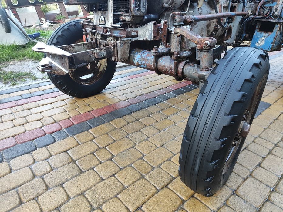 Skrzynia  Przednia oś Koła 14.9-28  Zwolnica Ursus  C-360 / C-355 / 4