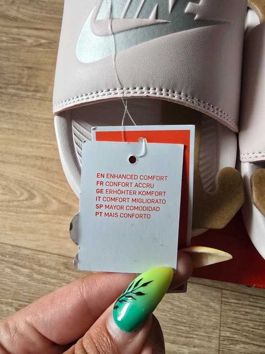 Nowe buty damskie Nike