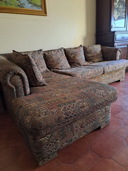 Sofa cama com chaise longue