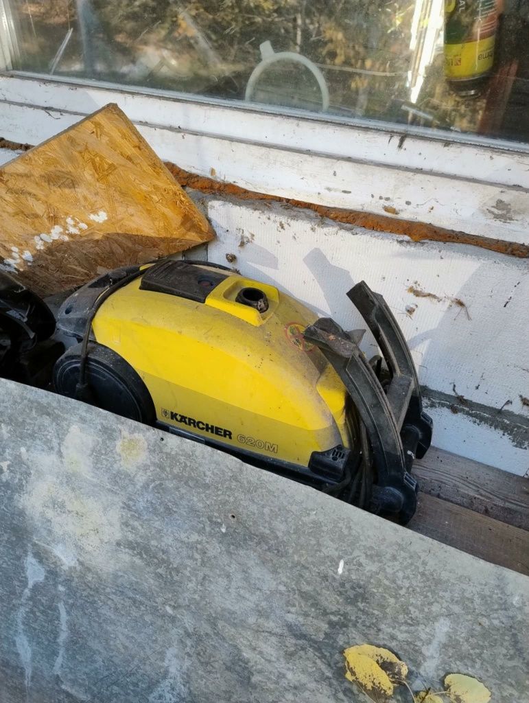 Sprzedam Karcher na części