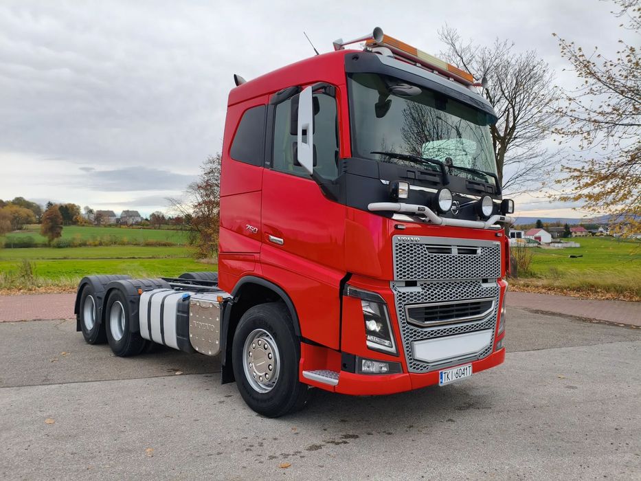Volvo FH-16 / 750 KM / 6 x 4 / 217000 km  VOLVO FH 16 / 750 KM / 6 x 4 / 60 ton / 217000km / Gabaryty , HDS