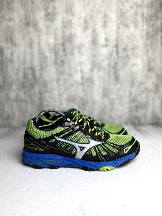 Кросівки чоловічі Mizuno Wave Mujin 3 GTX 43(28)