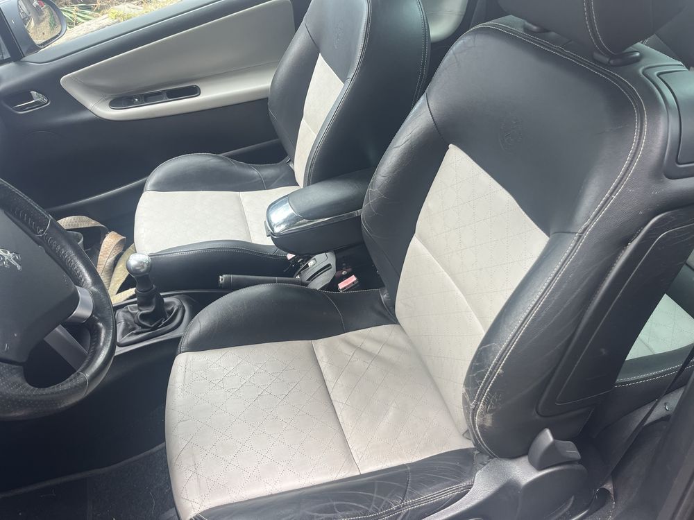 Peugeot 207 Cabrio 1.6 VTI 120KM  Roland Garros
