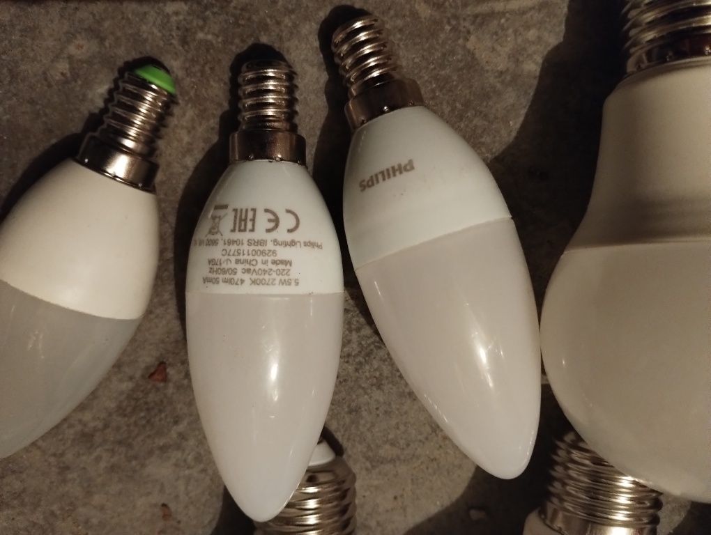 Żarówki  LED energooszczędne E27/E14- nieużywane komplet