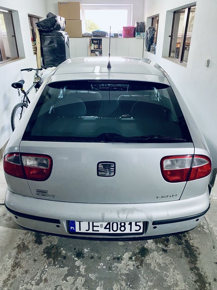 Seat Leon 1.6 16V 105KM 2003 - klimatyzacja automatyczna, bezwypadkowy