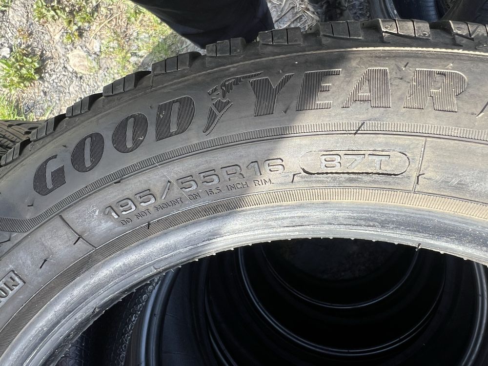 4xopona zimowa GOODYEAR w rozmiarze 195/55 R16