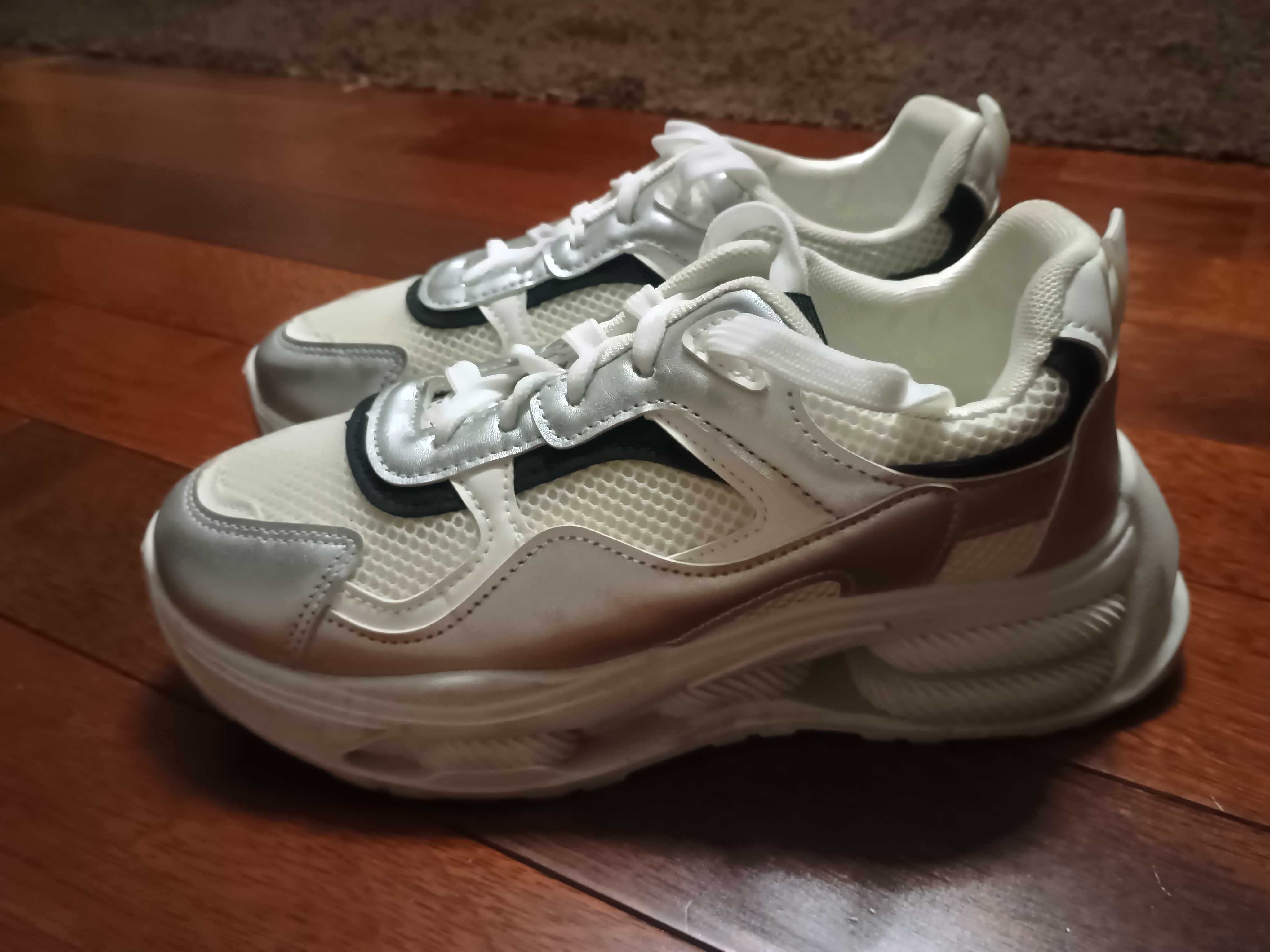 Buty sportowe Sinsay 38