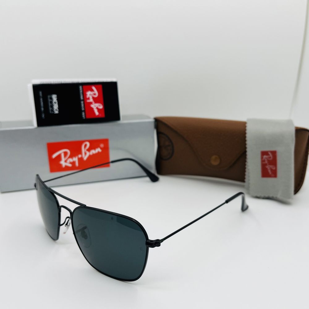 Солнцезащитные очки Ray Ban Caravan 3136 Black-Black 58мм стекло