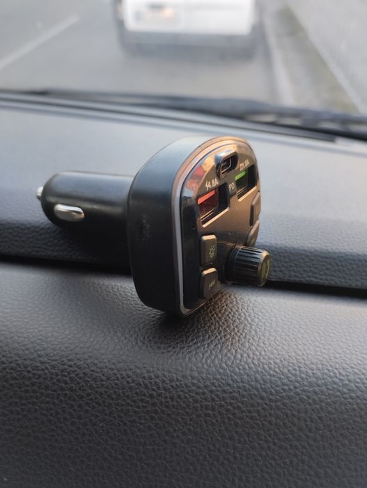 Зарядка в машину.