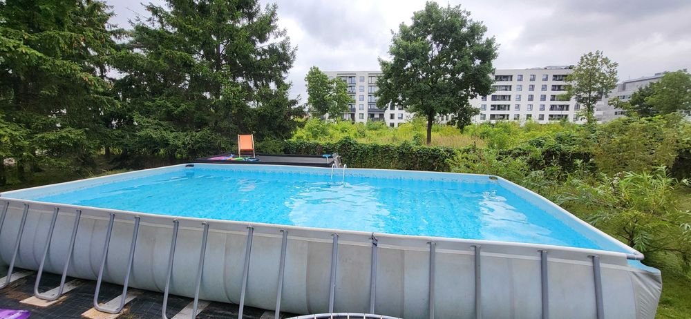 Basen ogrodowy 5x10 m.