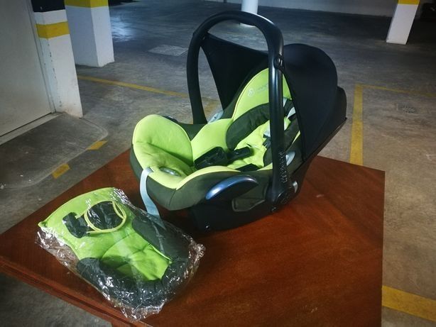 Ovinho maxicosi com adaptadores para carrinho