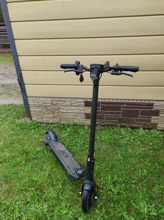 Продам електросамокат