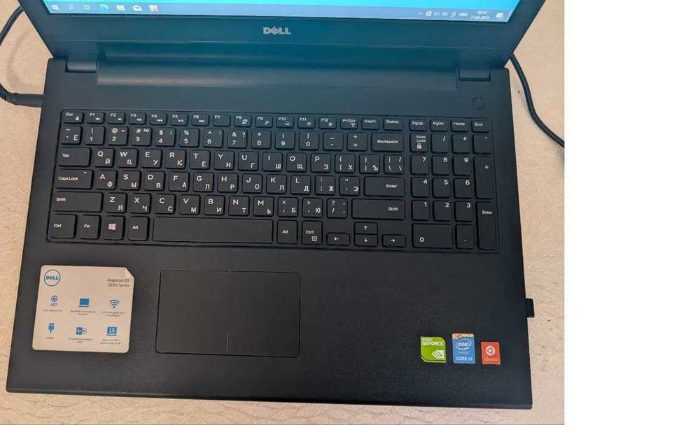 Ноутбук Dell Inspiron 3543 /Сенсорный 15,6 дюйма /i5-5200U/500 ГБ HDD