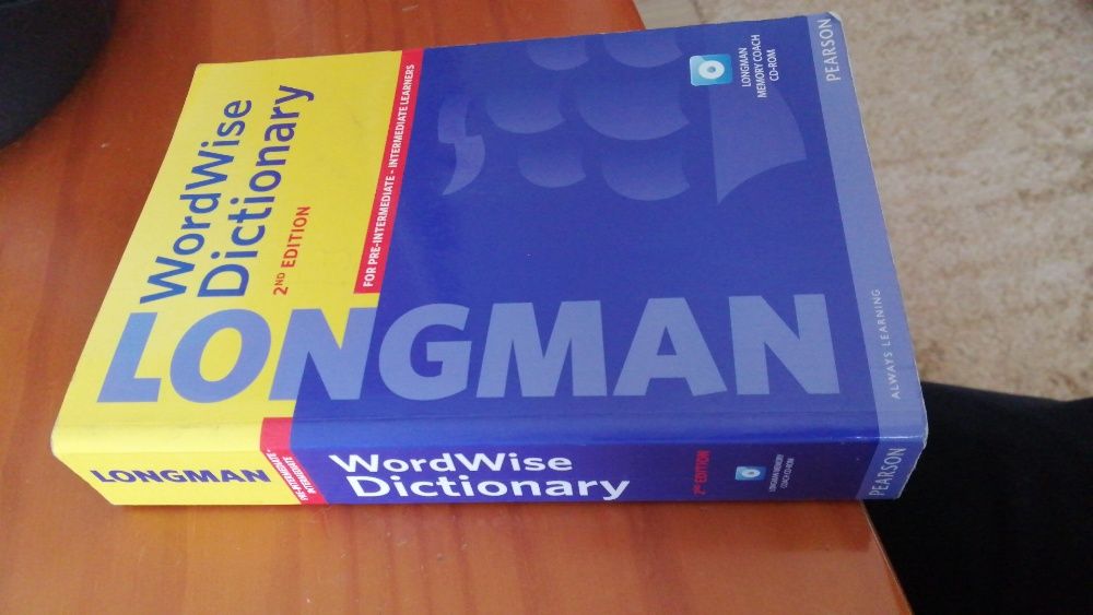Dicionário (Inglês-Português e Português-Inglês)