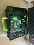 Sprzedam  laser  NOWY
