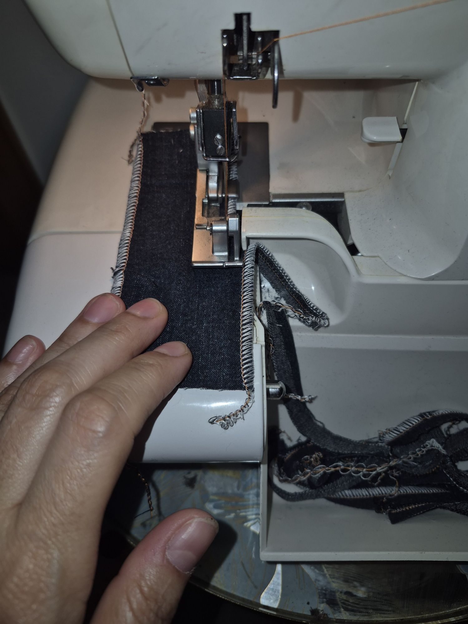Corte e cose overlock