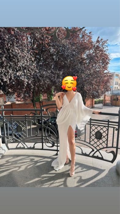 Вечірня сукня (святкова)