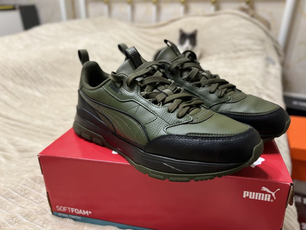 Продам кросівки Puma R78 Trek Lth