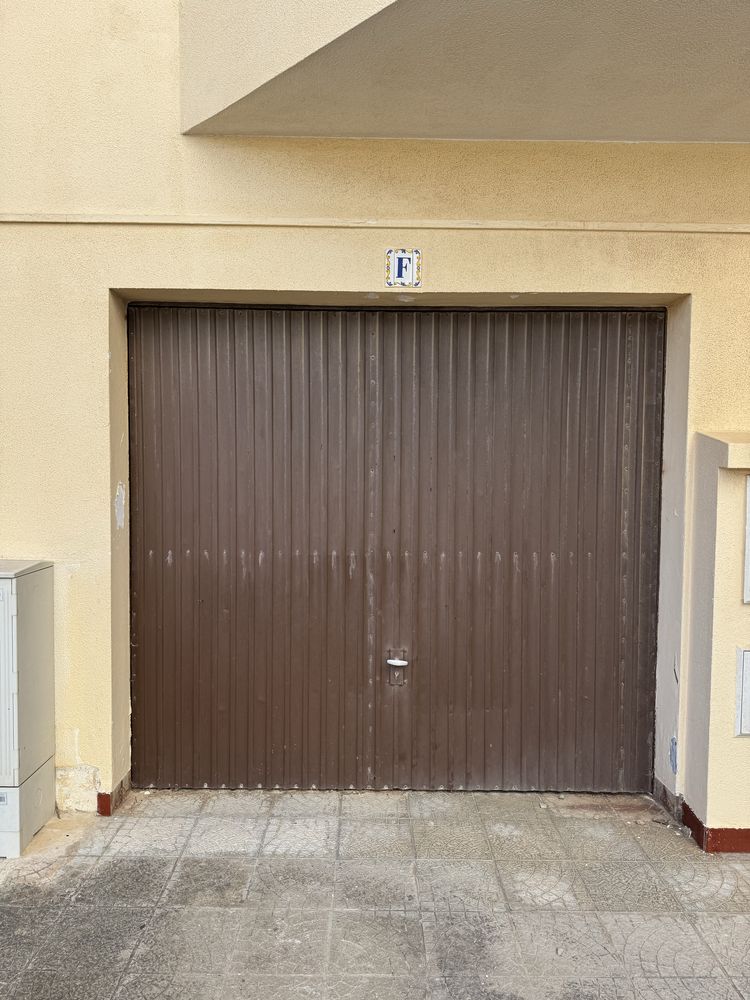 Garagem para arrendar