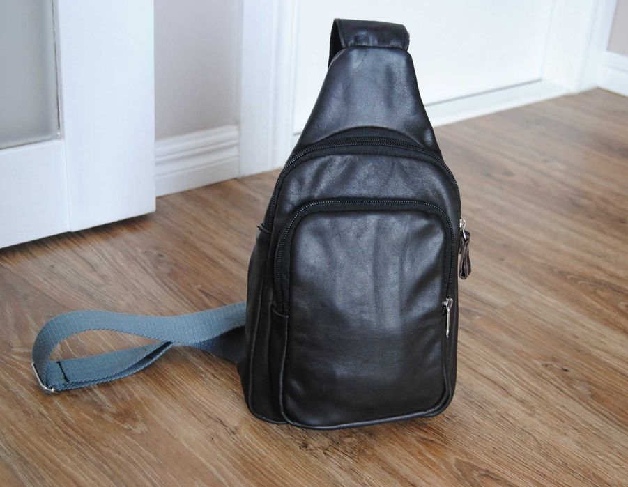 Чоловіча шкіряна сумка бананка слінг / кожаная мужская сумка слинг