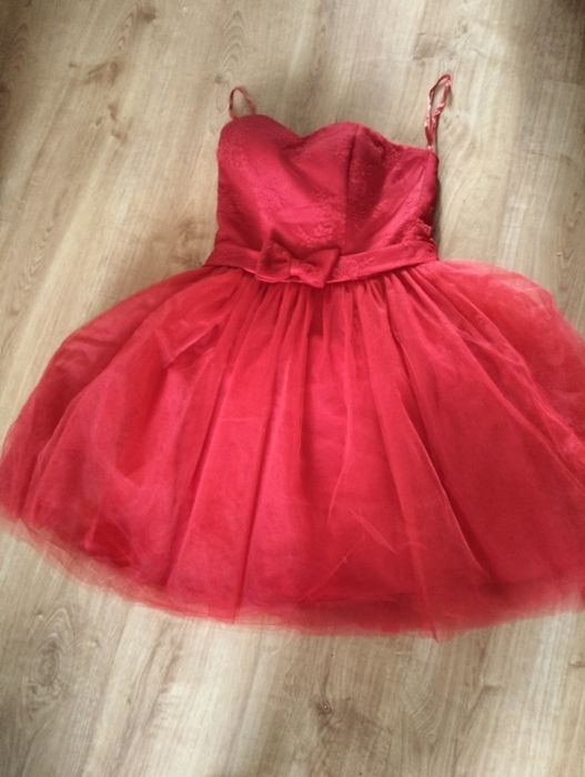 Sprzedam sukienka tiulowa