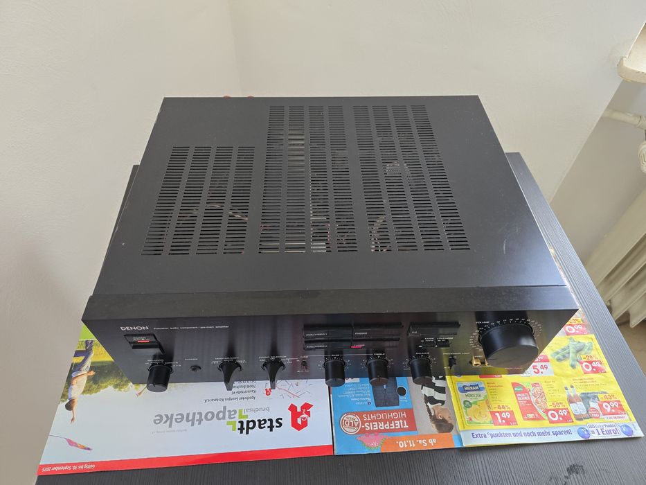 Підсилювач Denon PMA 700v