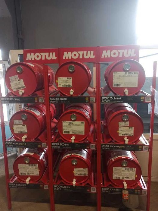 MOTUL | Обслуговування авто | Заміна оливи, масла | СТО Левандівка
