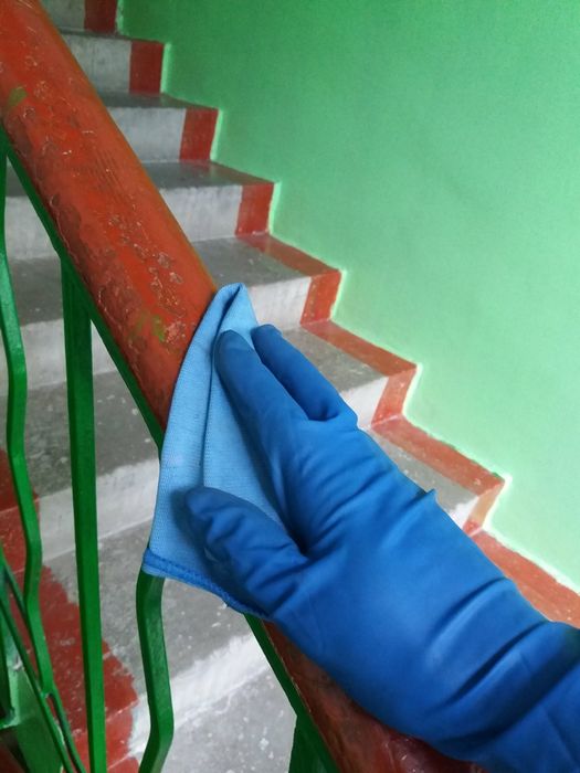 Уборка Квартир Офисов КЛИНИНГ МойкаОкон Химчистка мебели ковров Дивана