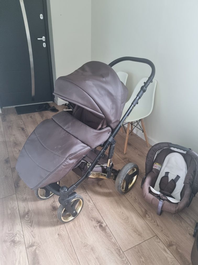 Wózek dziecięcy+isofix