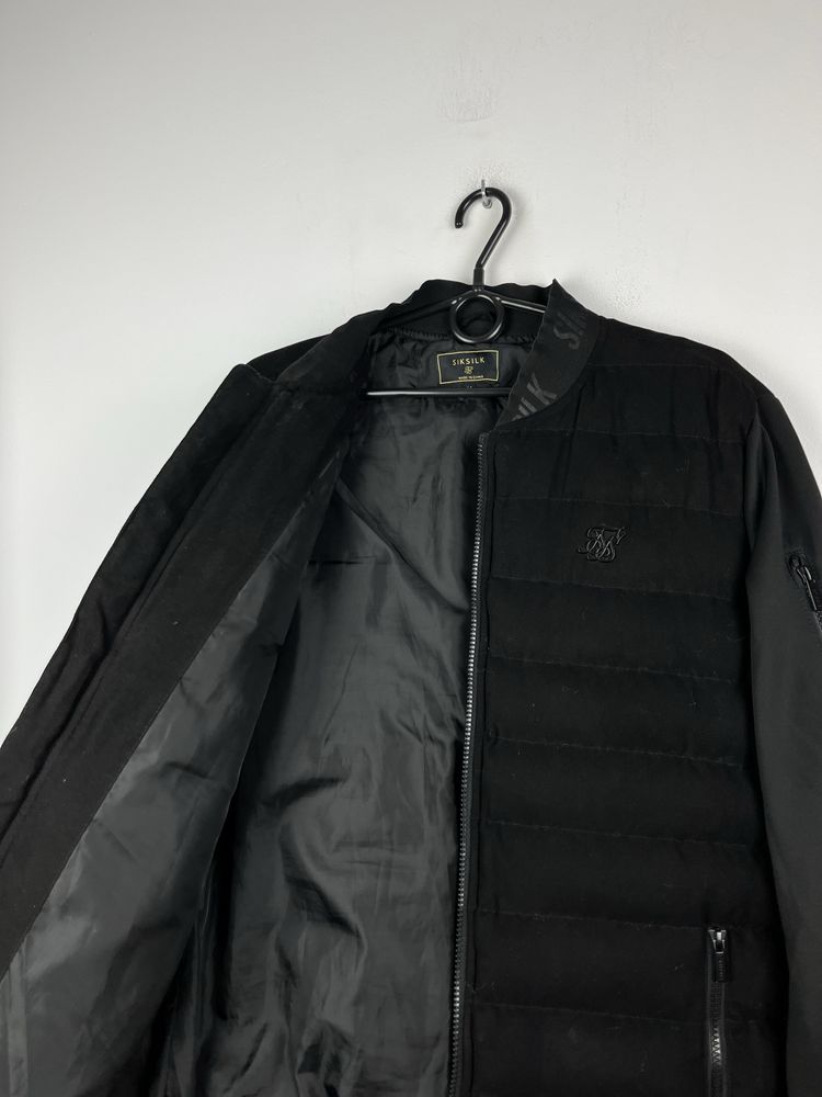 Czarna kurtka pikowana męska puchowa SikSilk rozmiar M fit L urban