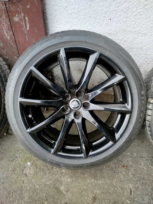 Kola Felgi 245/45r19 Jaguar XJ XJL XJR F-Pace AW93-1007-CA 2023 LATO
