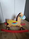 Konik drewniany bujany