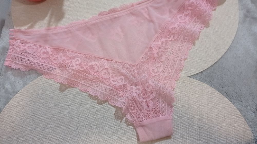 Xl Hunkemoller nowe majtki figi tanga koronka