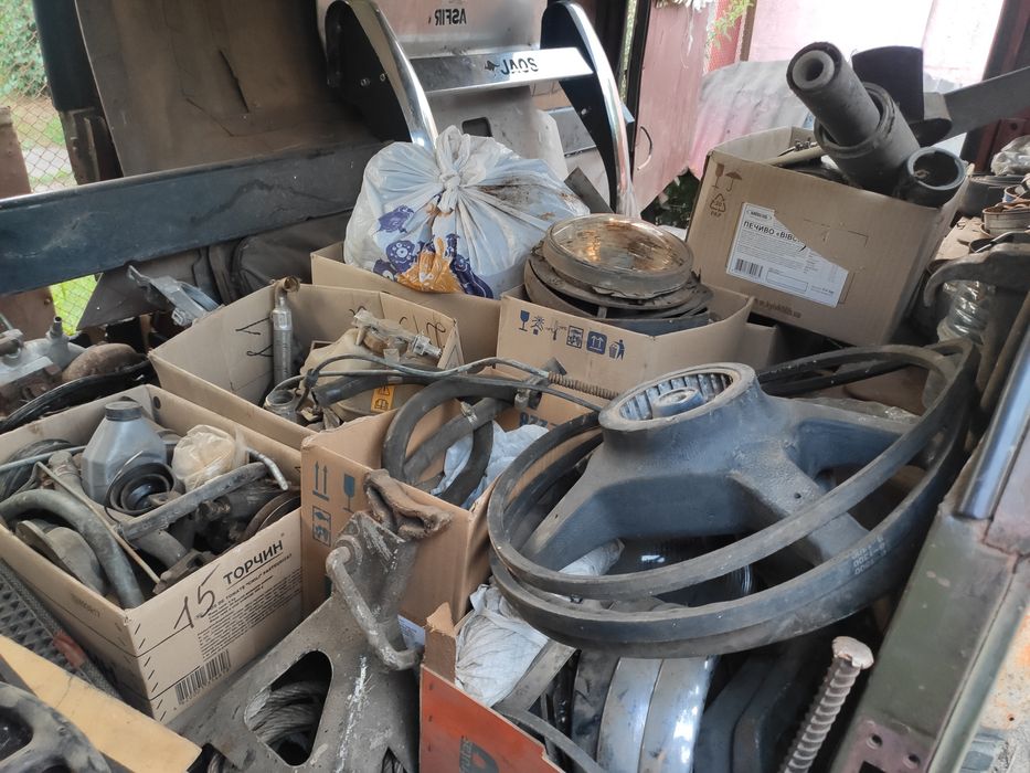 Газ 69-А ,на базі 469 уаз, ліфт под R16 37 12,5, зараз стоять на R15 3