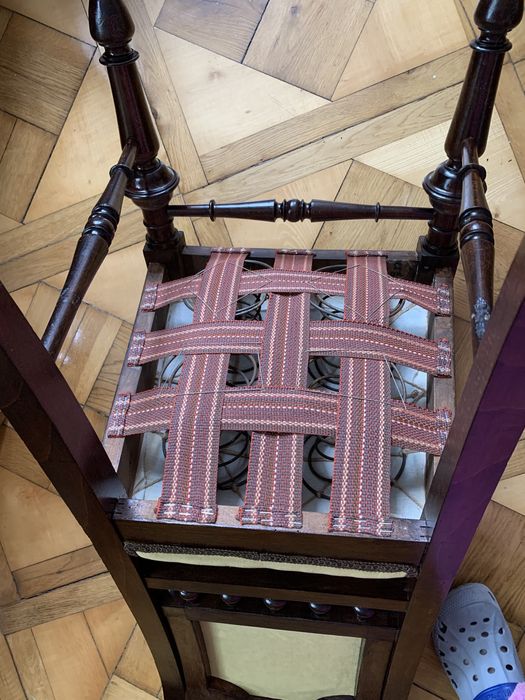 Krzesło antyk po renowacji