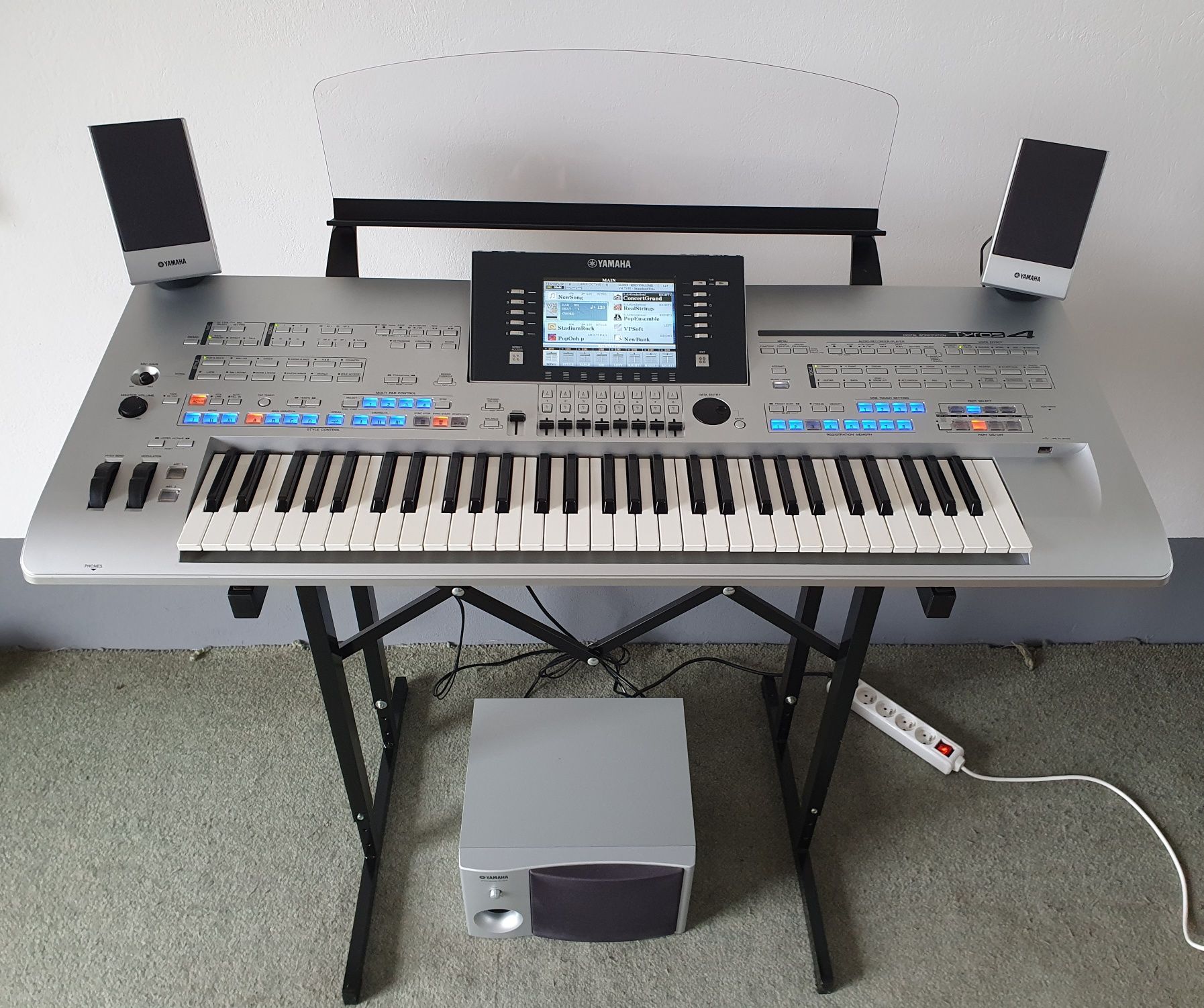 Keyboard Yamaha Tyros 4