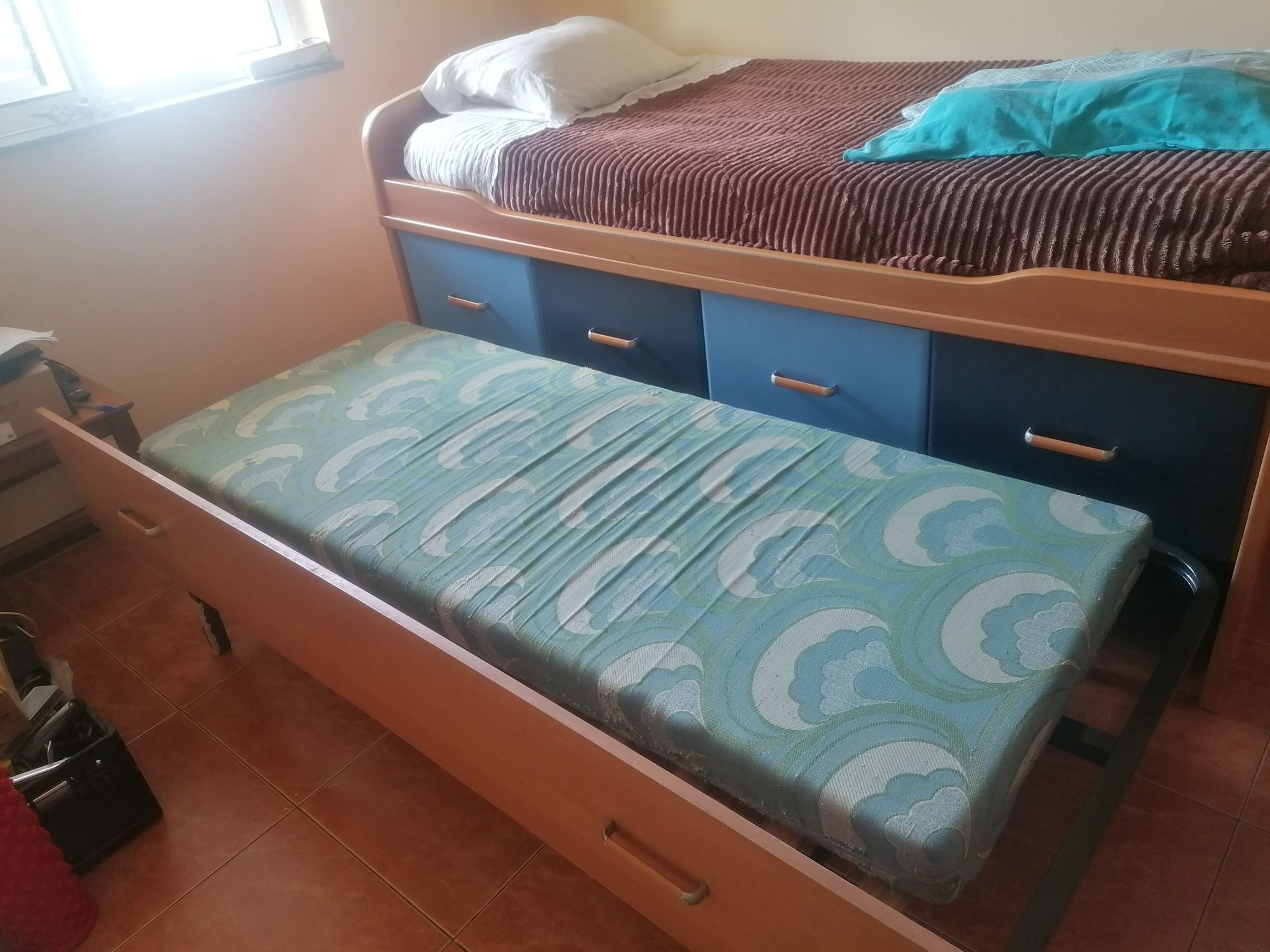 Vendo cama dupla