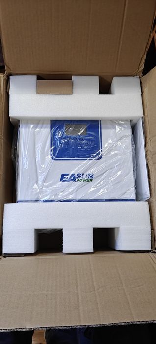 Гібридний інвертор Еasun 4kw 24v wifi наявність