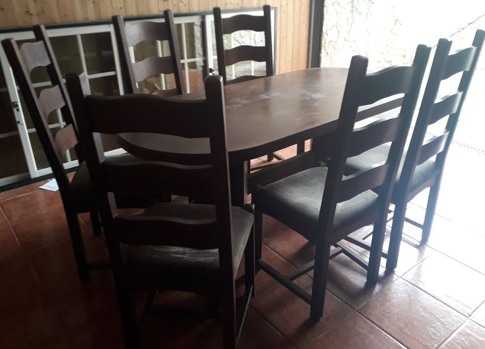 Mesa de Sala Jantar + 6 Cadeiras