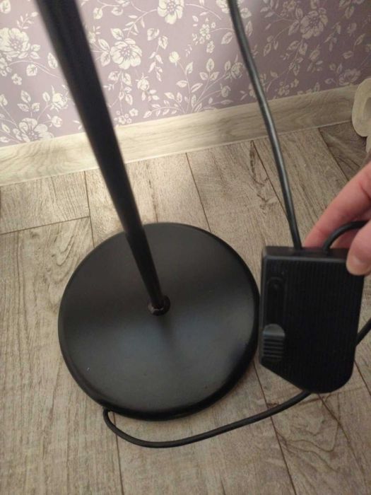 Продам лампу RELCO Італія)