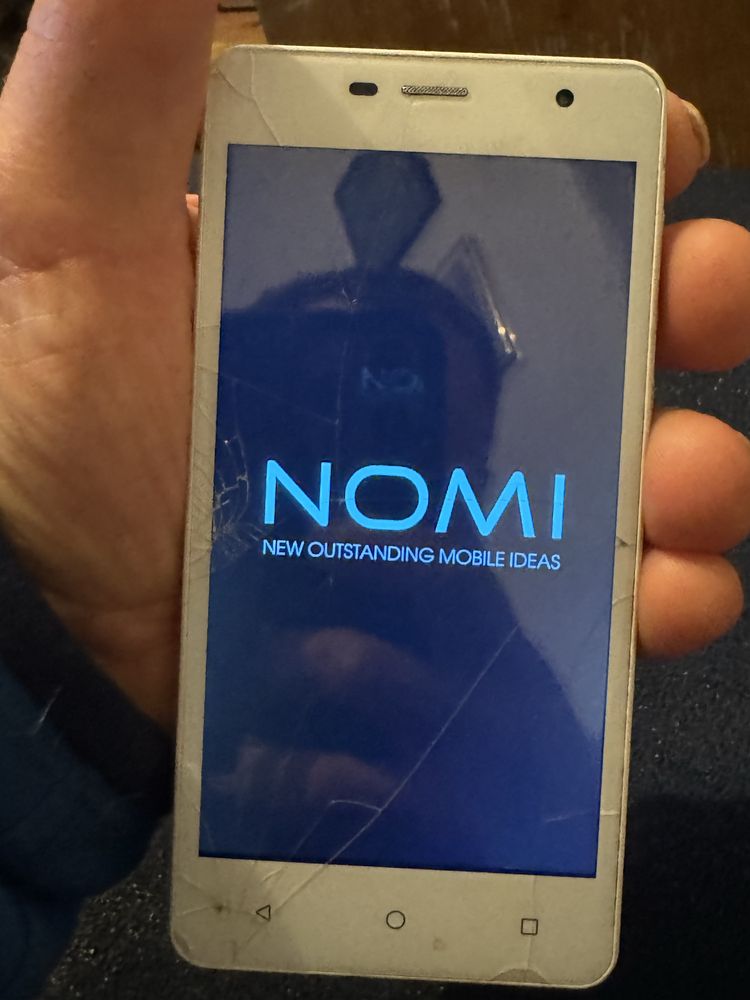 Nomi i5010 android 6.0