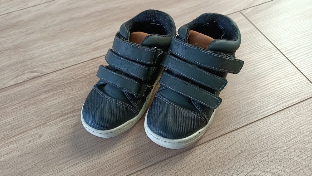 Buty ocieplane adidasy dla chłopca rozmiar 25