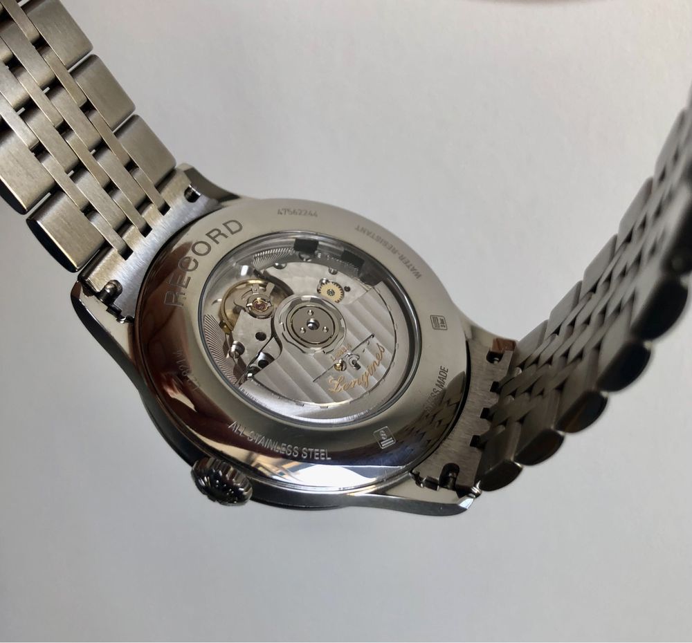 Longines automatic chronometer L2.821.4 состояние новых часов